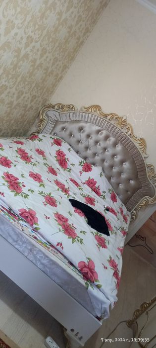 Гарнитур спальный