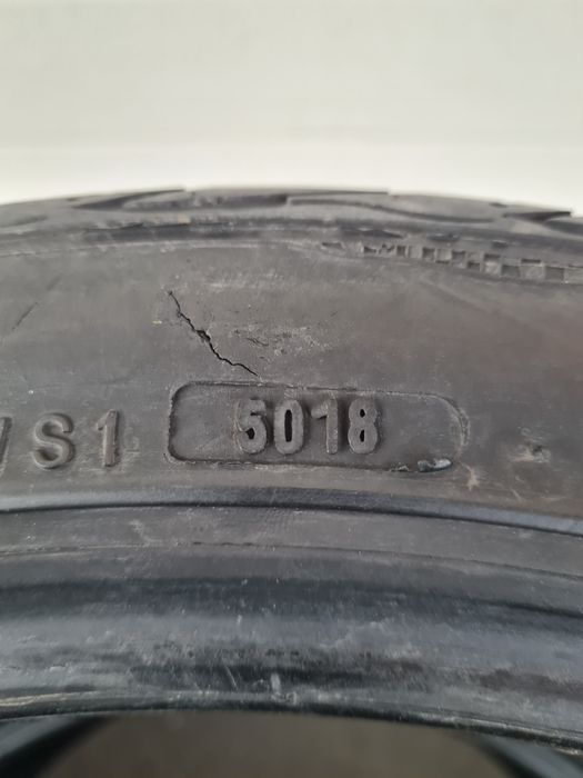 Летни гуми 2 броя SYRON Race1 235 40 R18 дот 5018