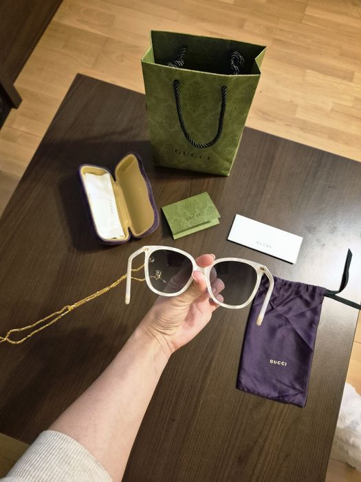 Vând ochelari Gucci originali