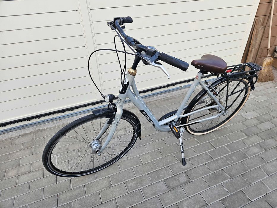 Bicicleta Batavus 28" - Shimano Deore, cadru aluminiu, marime M
