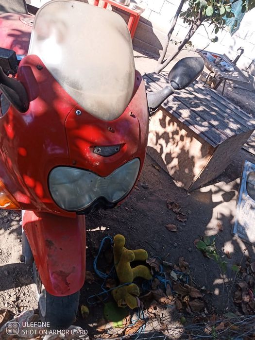 Vând motor Suzuki catana de 600 90 de cai acte la ea ITP expirat