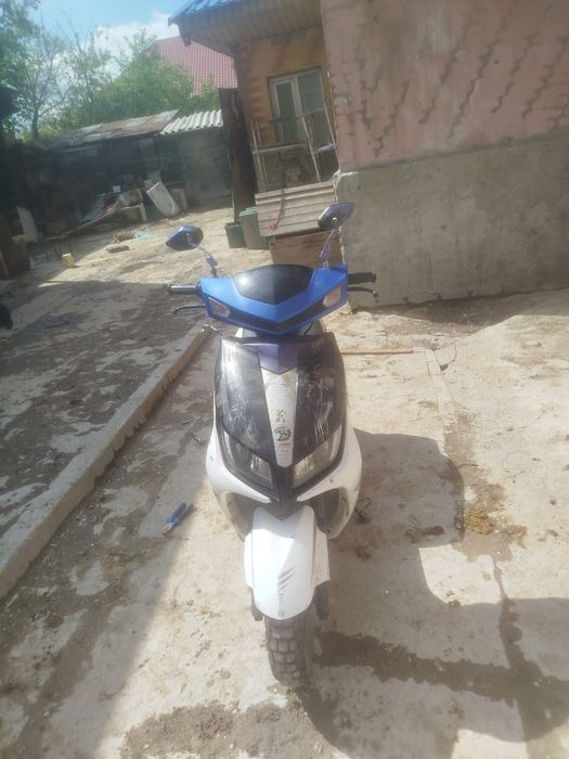 Продам мопед М8 150 куб Срочно