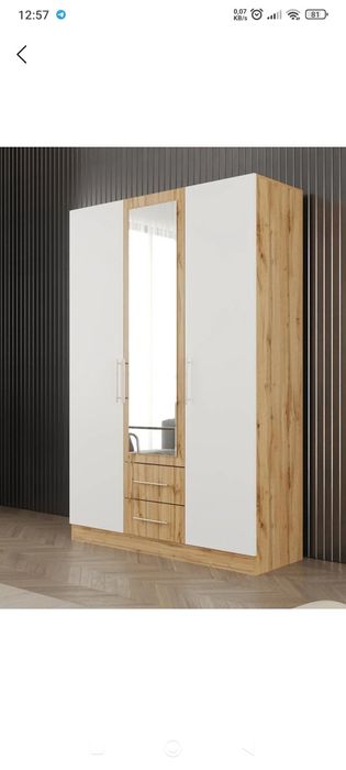 Shkaf 3 eshikli.