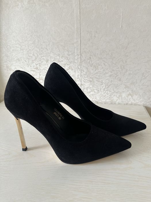 Женские туфли TAMIDO