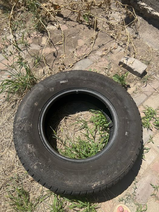 Продам шины 225/75/r16