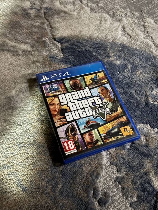 GTA 5 (Grand Theft Auto V)