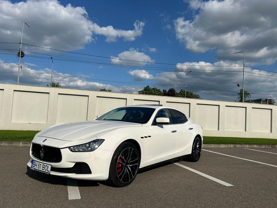 MASERATI Ghibli 2016