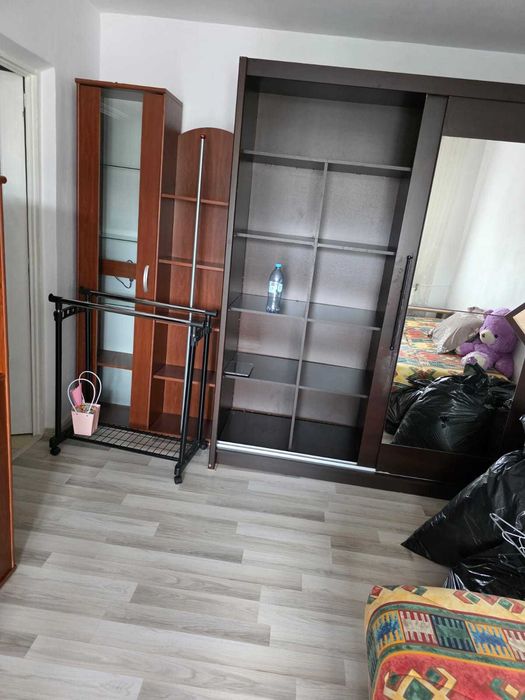 Închiriez garsonieră Rm Vâlcea zona Nord