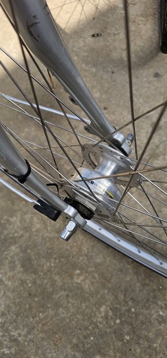 Bicicleta dama CBM ,roti 28 inch ,viteze in butuc