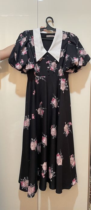 Продаю платье 10к