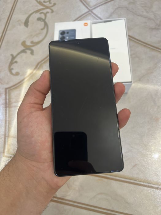 Xiaomi Redmi note 13 pro