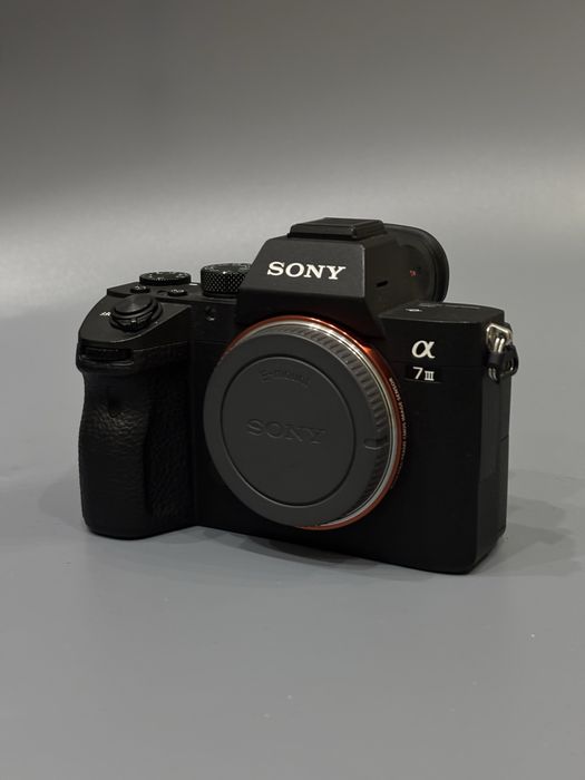 Sony A7III + 2 объектива | Идеальное состояние | Пробег 17k