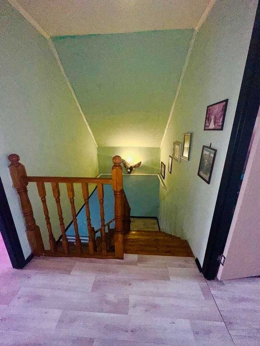 4 комнатный коттедж. п. Солнечный.