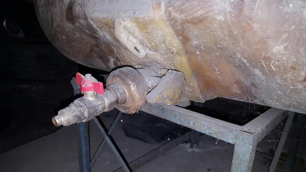 Пластмасов варел за гориво