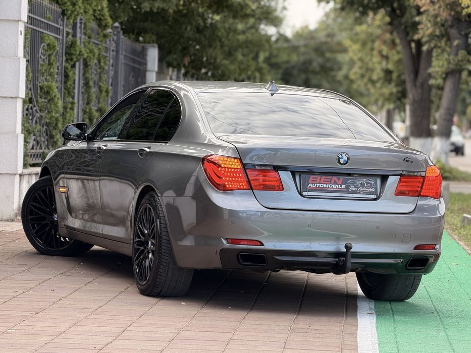 Bmw 740 XDrive 4 Butoane