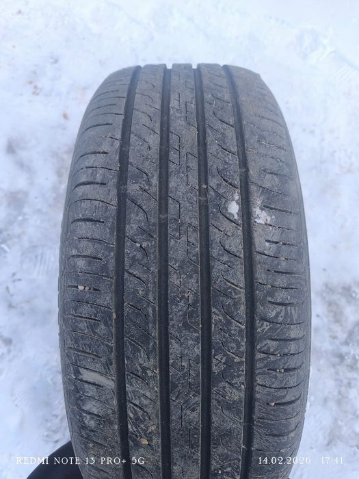 Продам покрышки 235/50/19