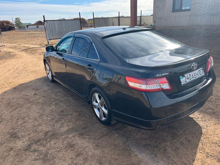 В продаже Toyota Camry 45 Se 2010