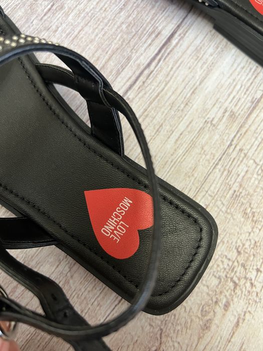 Сандали Love Moschino