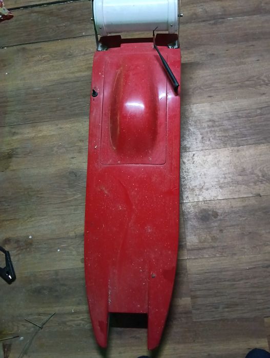 Лодка за захранка