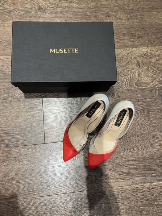 Stiletto MUSETTE