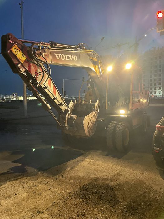 Услуги Экскаватора колесного