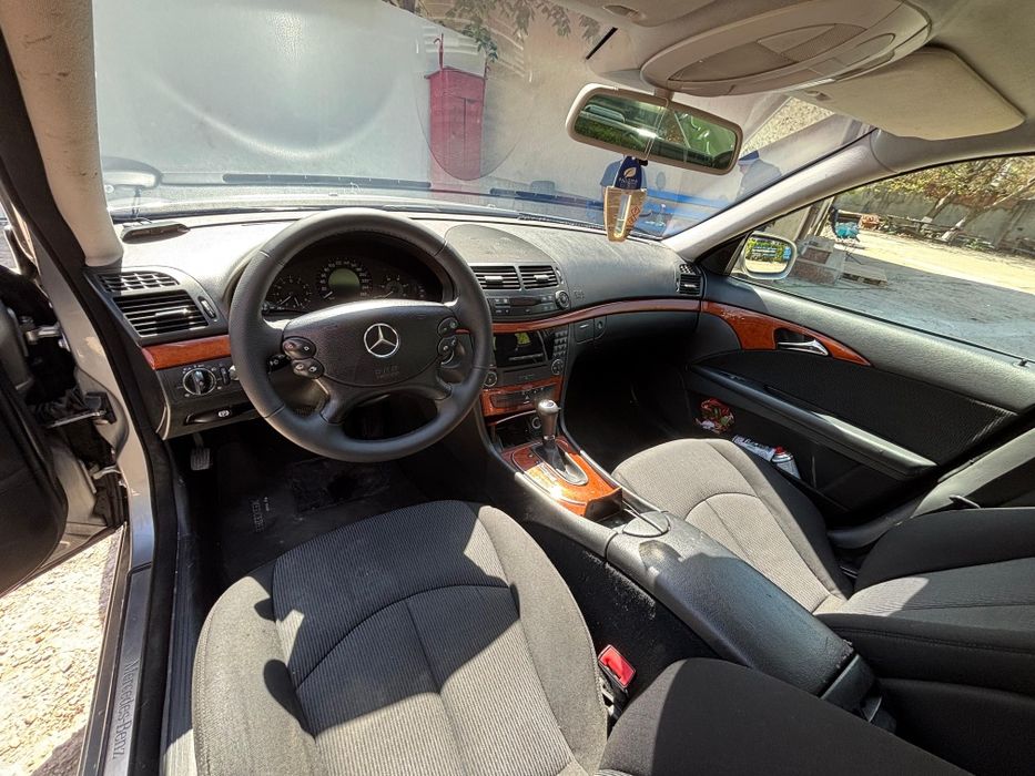MERCEDES-BENZ E-Class 2008 — imagine 5