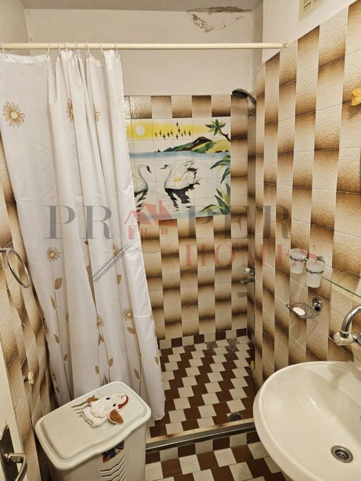 Продава се Тристаен апартамент в Велико Търново, Бузлуджа - 77 кв.м за 1208 €/кв.м - Снимка #6