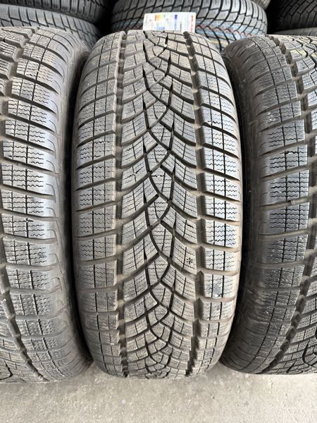 235/60/17 GOODYEAR 4бр