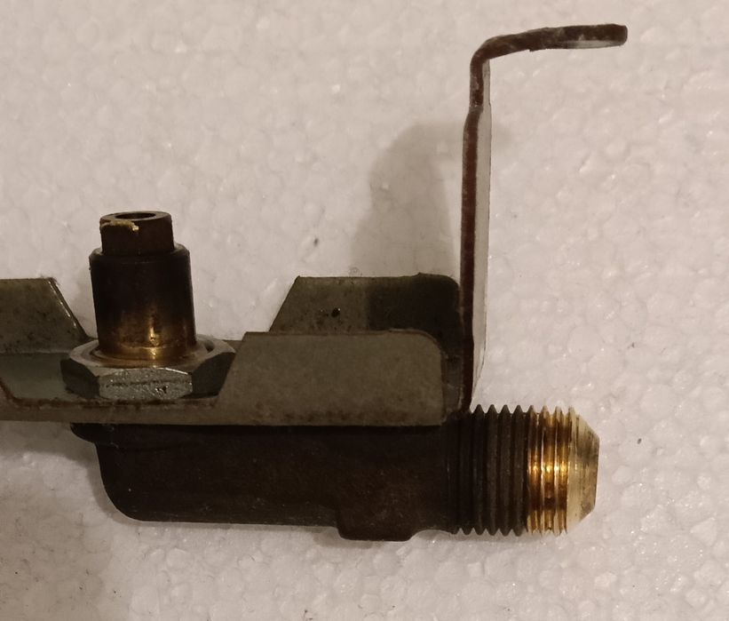 Piese aragaz Indesit-lampa cuptor și robinet gaz