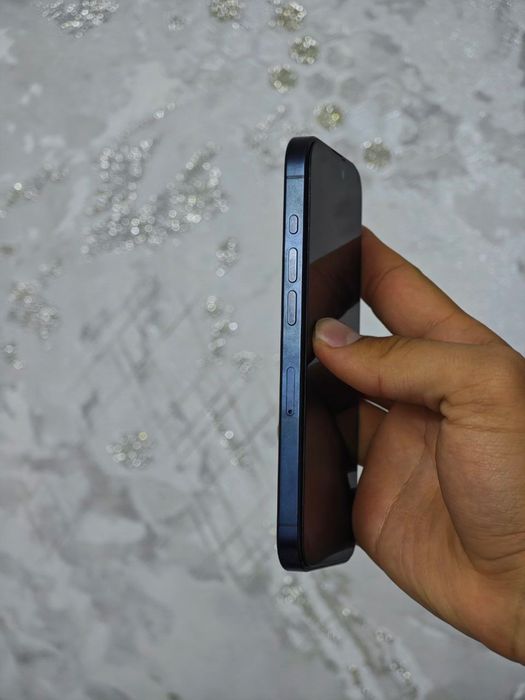 iPhone 15 Pro, ummuman aybi yoq