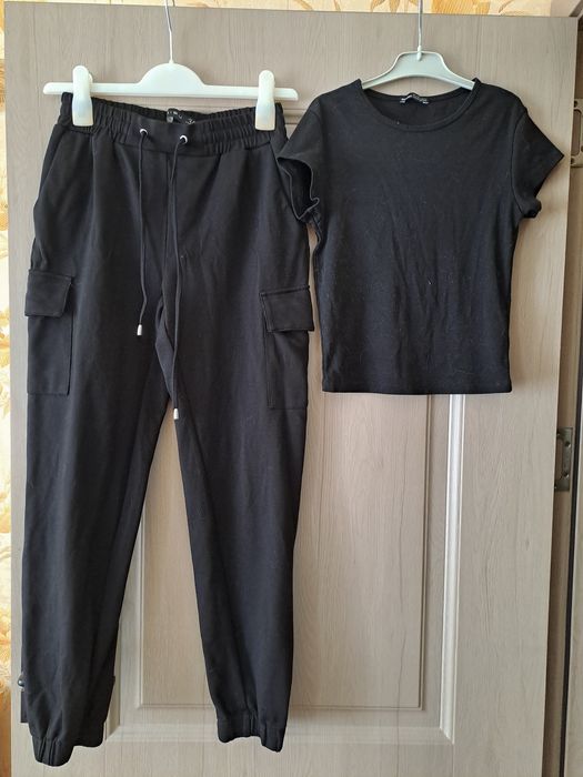 Pantaloni sport cargo