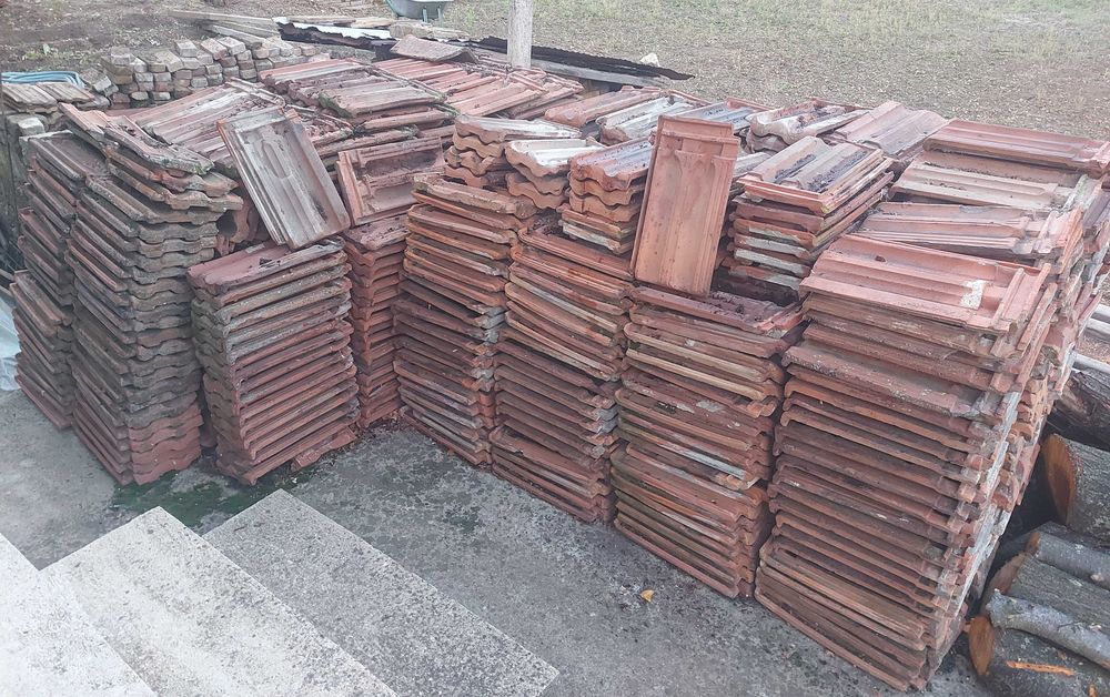 Цигли едноканални ЦИГЛА керемида едноканална покрив покриви керемиди