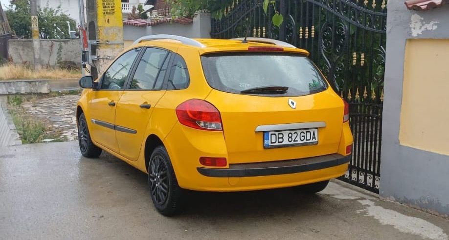 Piese auto din dezmembrari Renault Clio 1.5dci euro 5 2012 orice piesa