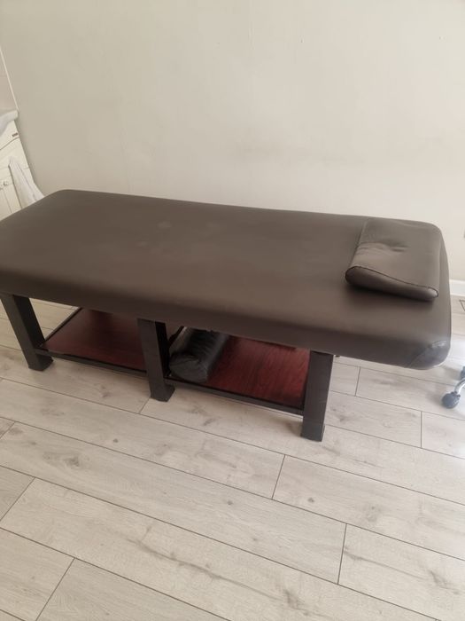 Продается кушетка