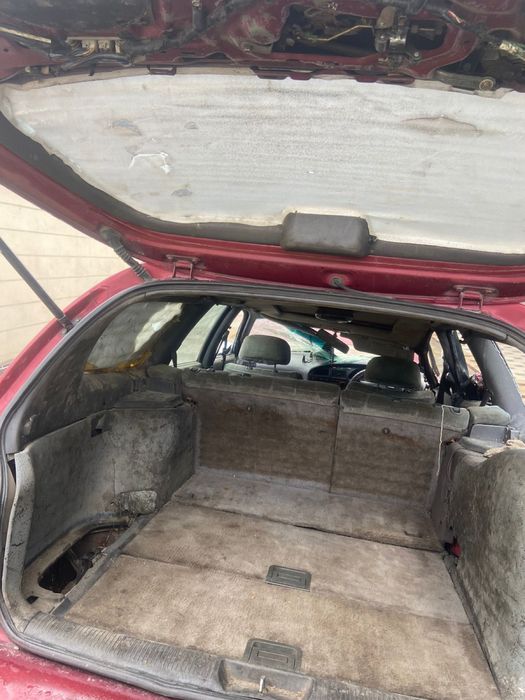 Продам тайота универсал Scepter 1995 года.