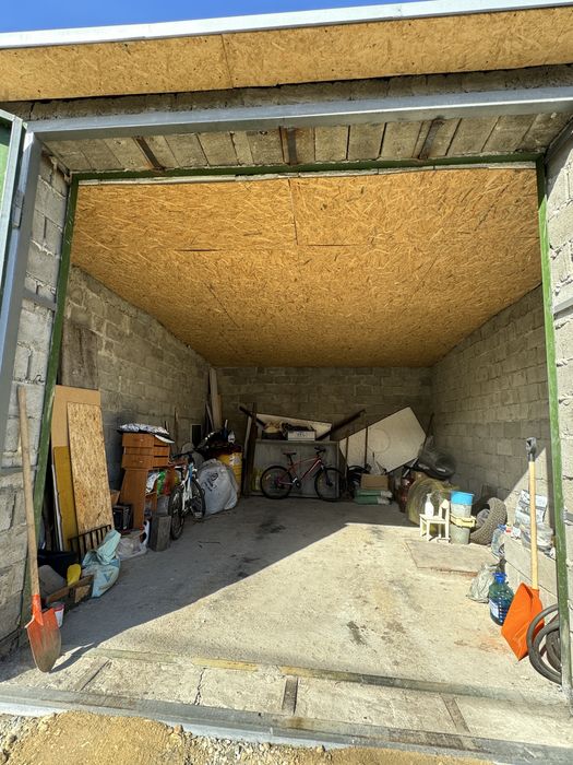 Продам гараж 6*5