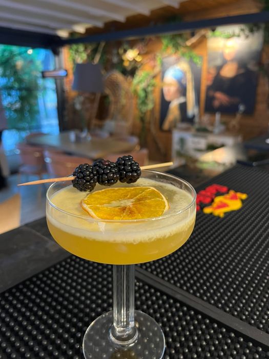 Cocktail bar-Bar mobil—Barman—Nunti—Botezuri