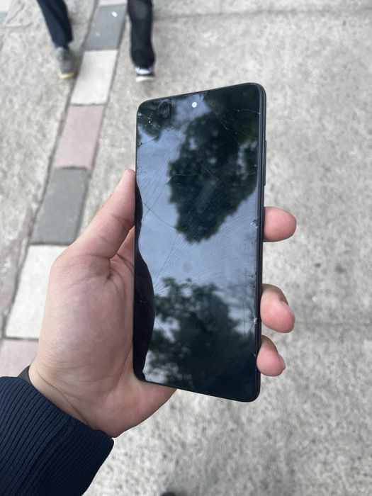 Продаётся самсунг А51