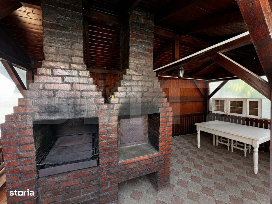 Casa de vanzare, 200 mp, 500 mp teren, zona Sangeorgiu de Mures