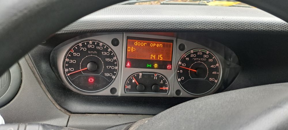 Schimb sau vand iveco 35c14 an 2011 motor 3000