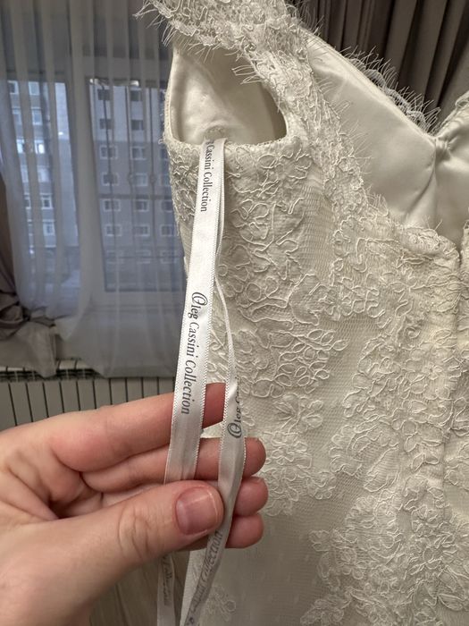 Свадебное платье oleg cassini xs-s