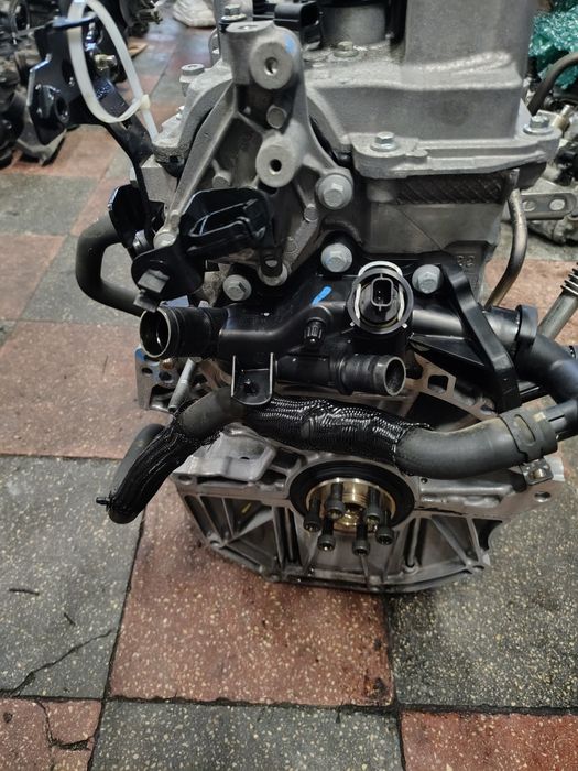 Motor complet fara anexe dacia logan dacia sandero dacia lodgy 0.9tce cod h4b408 renault clio 4 renault captur nissan micra 0.9tce euro6 cod h4b408