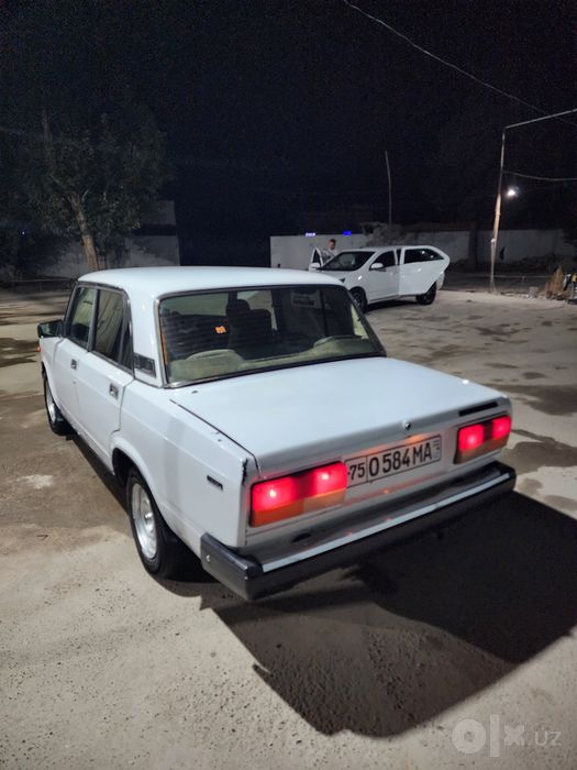 Jiguli vaz 2107.
