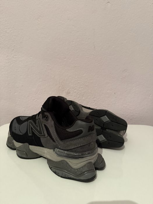 Обувки new balance 9060