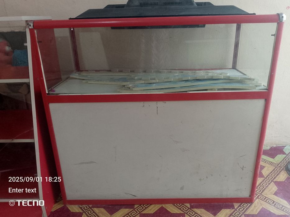 Magazin Mebilar sotiladi