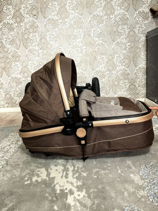 Продается коляска