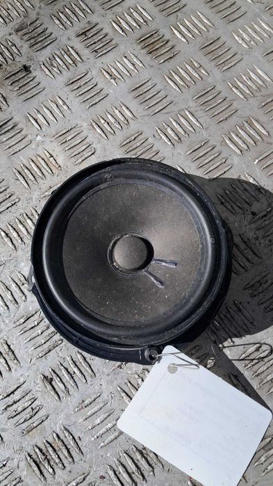 boxa usa dreapta spate Skoda Octavia 3 an 2016