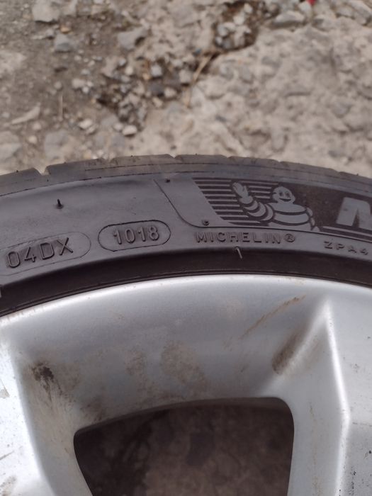 Michelin PS4 4бр.215/45/17 дот1018