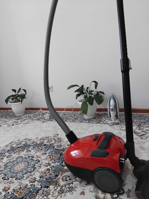Продам пылесос artel