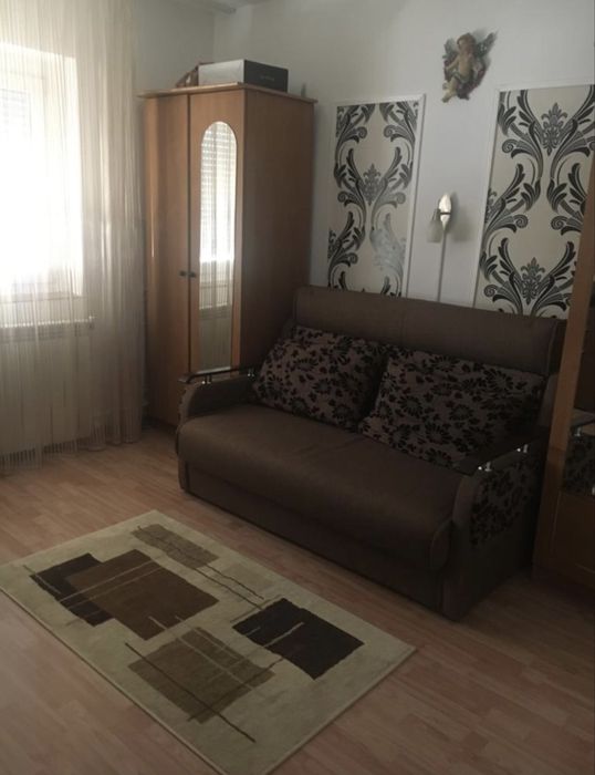 Apartament 2 camere de vanzare